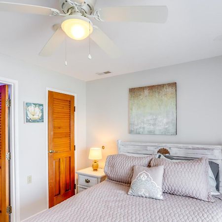 Cozy Lakefront Middle Bass Retreat With Balcony Put-in-Bay Extérieur photo
