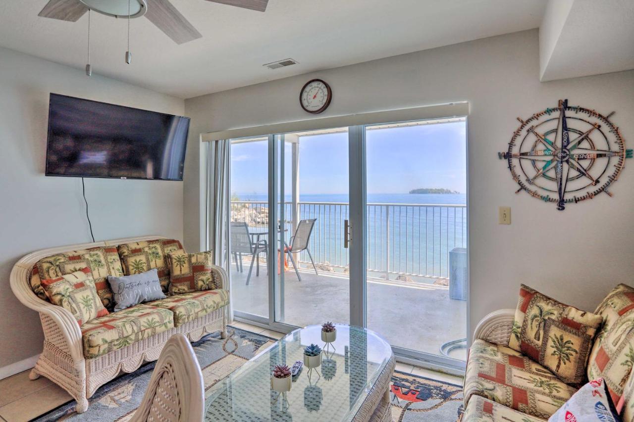 Cozy Lakefront Middle Bass Retreat With Balcony Put-in-Bay Extérieur photo