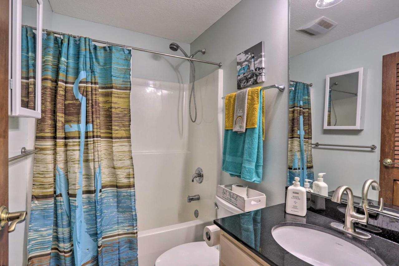 Cozy Lakefront Middle Bass Retreat With Balcony Put-in-Bay Extérieur photo