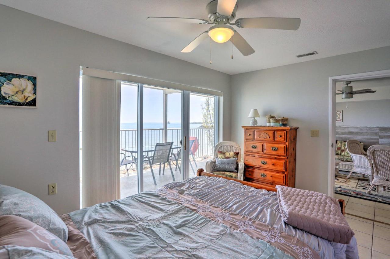 Cozy Lakefront Middle Bass Retreat With Balcony Put-in-Bay Extérieur photo